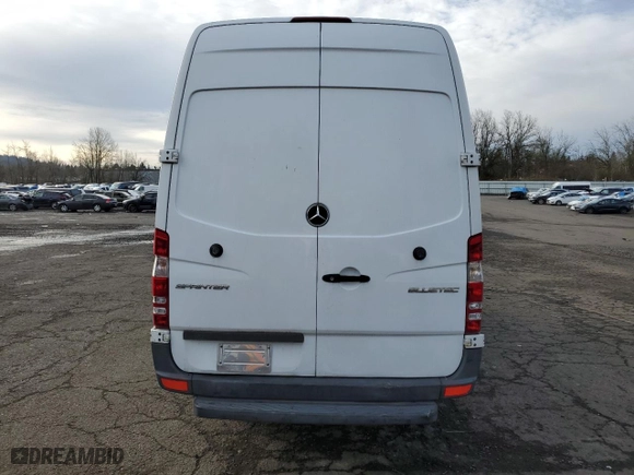 2015 Mercedes-Benz Sprinter Cargo Vans EXT with VIN WD3PE8DC5F5947334, listed as a Copart auction lot 46266855 with 0 mi miles and Clean Title. Bid and sale history available at carsss.com. Image 6.