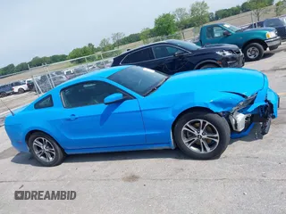 2013 Ford Mustang V6 with VIN 1ZVBP8AM9D5257832, listed as a IAAI auction lot 42504860 with 87,337 mi miles and . Bid and sale history available at DreamBid. Image 13.