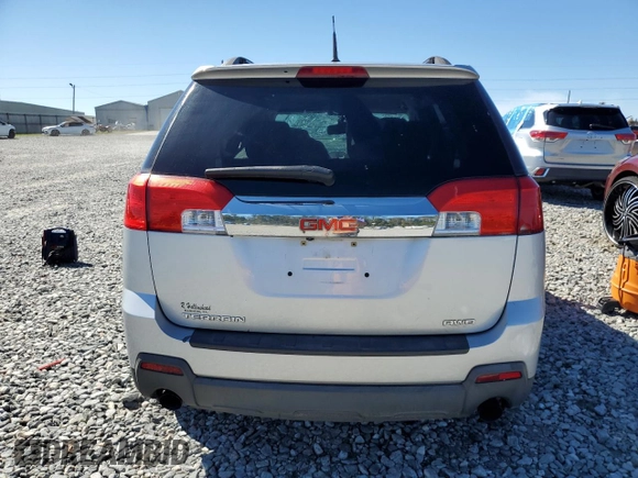 2010 GMC Terrain SLE-2 z VIN 2CTFLEEY5A6359631, wystawiony jako Copart lot #75246424 z przebiegiem 168 276 mil mil oraz Szkoda całkowita • Salvage title. Historia ofert i sprzedaży dostępna na DreamBid. Obrazek 6.