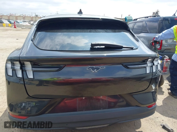 2022 Ford Mustang Mach-E Select with VIN 3FMTK1RM3NMA14588, listed as a IAAI auction lot 42068162 with 85,123 mi miles and . Bid and sale history available at DreamBid. Image 17.