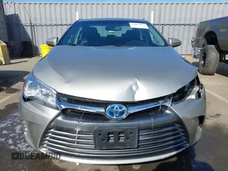 2015 Toyota Camry LE z VIN 4T1BD1FK1FU174975, wystawiony jako IAAI lot #42085034 z przebiegiem 54 728 mil mil oraz . Historia ofert i sprzedaży dostępna na DreamBid. Obrazek 13.