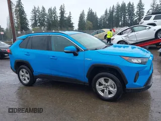 2021 Toyota RAV4 Hybrid LE with VIN 2T3MWRFV4MW117783, listed as a IAAI auction lot 41991477 with 39,675 mi miles. Bid and sale history available at carsss.com. Image 13.