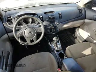 2013 Kia Forte LX with VIN KNAFT4A25D5709568, listed as a Copart auction lot 49420515 with 157,890 mi miles and Salvage Title. Bid and sale history available at carsss.com. Image 8.
