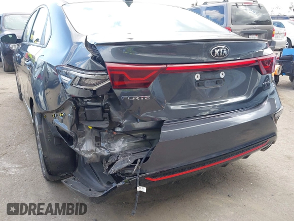 2020 Kia Forte GT-Line with VIN 3KPF34ADXLE246849, listed as a IAAI auction lot 42065956 with 37,507 mi miles. Bid and sale history available at carsss.com. Image 18.