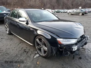 2014 Audi S4 Prestige with VIN WAUKGAFL0EA026706, listed as a Copart auction lot 85160154 with 150,351 mi miles and Salvage Title. Bid and sale history available at carsss.com. Image 4.