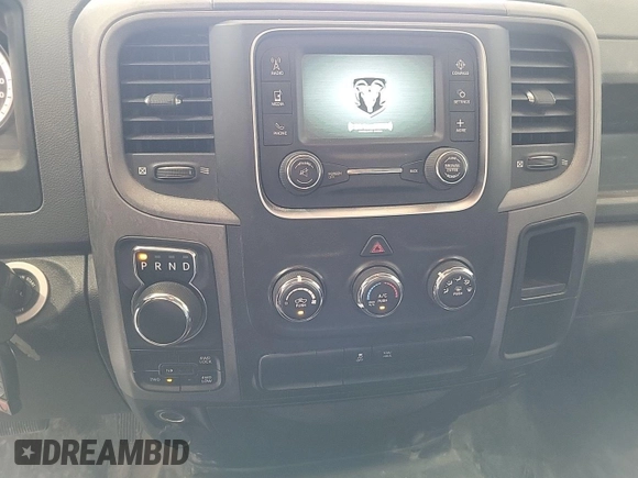 2018 Ram 1500 Express с VIN 1C6RR7FT0JS255526, выставлен на аукционе IAAI как лот 42632717 с пробегом 184 977 миль миль и . История ставок и продаж доступна на DreamBid. Изображение 5.