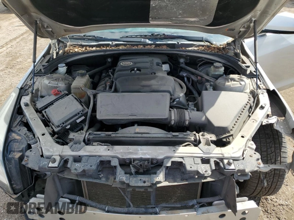 2013 Cadillac ATS z VIN 1G6AA5RA0D0132534, wystawiony jako Copart lot #55523865 z przebiegiem Nie podano mil oraz Czysty tytuł • Clean title. Historia ofert i sprzedaży dostępna na DreamBid. Obrazek 11.