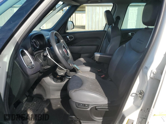 2014 FIAT 500L Lounge with VIN ZFBCFACH8EZ004015, listed as a Copart auction lot 73840584 with 0 mi miles and Salvage Title. Bid and sale history available at carsss.com. Image 7.