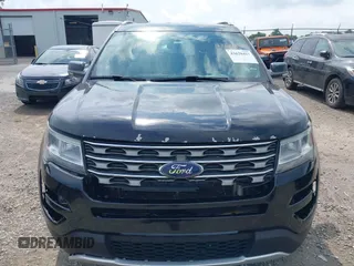 2017 Ford Explorer XLT z VIN 1FM5K8D86HGD44638, wystawiony jako IAAI lot #42628423 z przebiegiem 441 045 mil mil oraz . Historia ofert i sprzedaży dostępna na DreamBid. Obrazek 12.