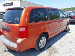 2008 Dodge Grand Caravan SE with VIN 2D8HN44HX8R669889, listed as a IAAI auction lot 42061298 with 236,640 mi miles and . Bid and sale history available at DreamBid. Image 4.