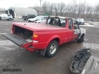 1999 Ford Ranger XLT with VIN 1FTZR15XXXTA33380, listed as a IAAI auction lot 41581353 with 1 mi miles. Bid and sale history available at carsss.com. Image 4.