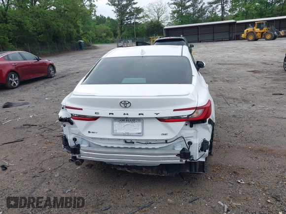 2025 Toyota Camry LE z VIN 4T1DAACK6SU545886, wystawiony jako IAAI lot #42120578 z przebiegiem Nie podano mil oraz . Historia ofert i sprzedaży dostępna na DreamBid. Obrazek 17.