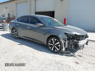 2018 Nissan Altima SR with VIN 1N4AL3AP6JC118424, listed as a IAAI auction lot 41697348 with 112,910 mi miles and . Bid and sale history available at carsss.com. Image 1.