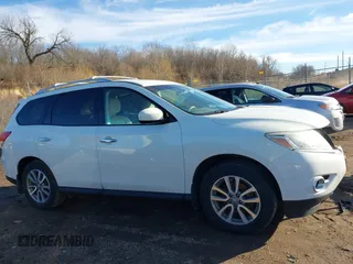2014 Nissan Pathfinder SL z VIN 5N1AR2MM1EC705913, wystawiony jako IAAI lot #41718406 z przebiegiem 153 398 mil mil oraz . Historia ofert i sprzedaży dostępna na DreamBid. Obrazek 13.