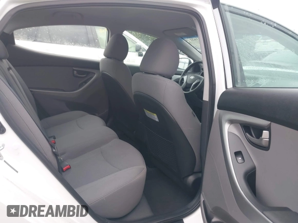 2015 Hyundai Elantra SE z VIN 5NPDH4AE3FH649752, wystawiony jako IAAI lot #42311622 z przebiegiem 100 166 mil mil oraz . Historia ofert i sprzedaży dostępna na DreamBid. Obrazek 8.