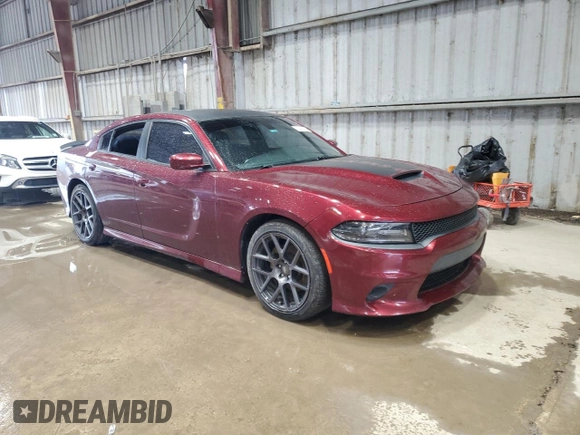2017 Dodge Charger R/T z VIN 2C3CDXCT8HH528994, wystawiony jako Copart lot #56403675 z przebiegiem 110 900 mil mil oraz Szkoda całkowita • Salvage title. Historia ofert i sprzedaży dostępna na DreamBid. Obrazek 4.