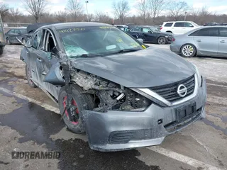 2018 Nissan Altima SV with VIN 1N4AL3AP3JC197177, listed as a IAAI auction lot 41427550 with 151,032 mi miles and . Bid and sale history available at carsss.com. Image 1.