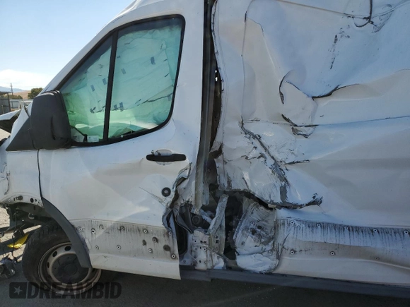 2016 Ford Transit Cargo with VIN 1FTYR2CG6GKA14237, listed as a Copart auction lot 72286024 with Not provided miles and Salvage title. Bid and sale history available at DreamBid. Image 7.