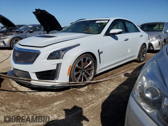2018 Cadillac CTS-V z VIN 1G6A15S6XJ0115497, wystawiony jako Copart lot #77363784 z przebiegiem 10 893 mil mil oraz Nie do naprawy • Non repairable. Historia ofert i sprzedaży dostępna na DreamBid. Obrazek 1.
