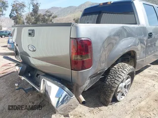 2007 Ford F-150 XLT with VIN 1FTRW12W47KC10337, listed as a IAAI auction lot 41568915 with 189,685 mi miles. Bid and sale history available at carsss.com. Image 6.