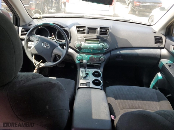 2010 Toyota Highlander Sport with VIN JTEEK3EHXA2152532, listed as a Copart auction lot 54220404 with 93,487 mi miles and Salvage Title. Bid and sale history available at carsss.com. Image 8.