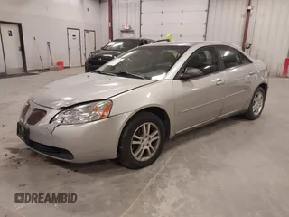 2006 Pontiac G6 1SV z VIN 1G2ZF55B264218234, wystawiony jako IAAI lot #41875165 z przebiegiem 226 618 mil mil oraz . Historia ofert i sprzedaży dostępna na DreamBid. Obrazek 2.