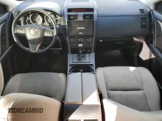 2013 Mazda CX-9 Sport with VIN JM3TB2BV9D0403970, listed as a Copart auction lot 85218034 with 209,892 mi miles and Non Repairable. Bid and sale history available at DreamBid. Image 8.