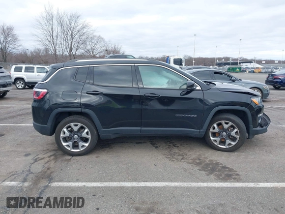 2018 Jeep Compass Limited with VIN 3C4NJDCB8JT307296, listed as a IAAI auction lot 41747374 with 110,499 mi miles. Bid and sale history available at carsss.com. Image 12.