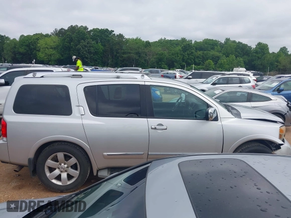2014 Nissan Armada Platinum z VIN 5N1BA0ND5EN609740, wystawiony jako IAAI lot #42308325 z przebiegiem 197 675 mil mil oraz . Historia ofert i sprzedaży dostępna na DreamBid. Obrazek 12.