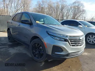 2023 Chevrolet Equinox LS z VIN 3GNAXHEG7PL128521, wystawiony jako IAAI lot #41807239 z przebiegiem 46 112 mil mil oraz . Historia ofert i sprzedaży dostępna na DreamBid. Obrazek 1.