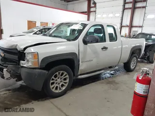 2013 Chevrolet Silverado 1500 Work Truck with VIN 1GCRKPEA2DZ145327, listed as a IAAI auction lot 41644238 with 206,707 mi miles. Bid and sale history available at carsss.com. Image 17.