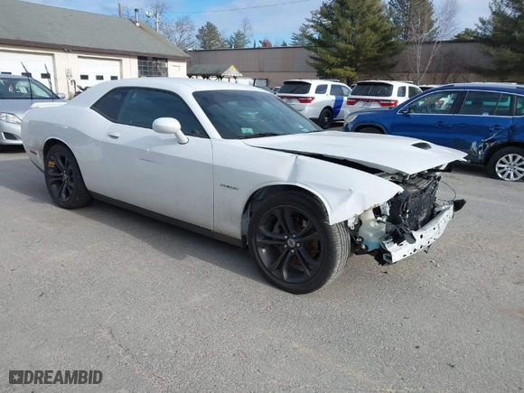2020 Dodge Challenger R/T with VIN 2C3CDZBT7LH139043, listed as a IAAI auction lot 41240772 with 84,109 mi miles. Bid and sale history available at carsss.com. Image 1.