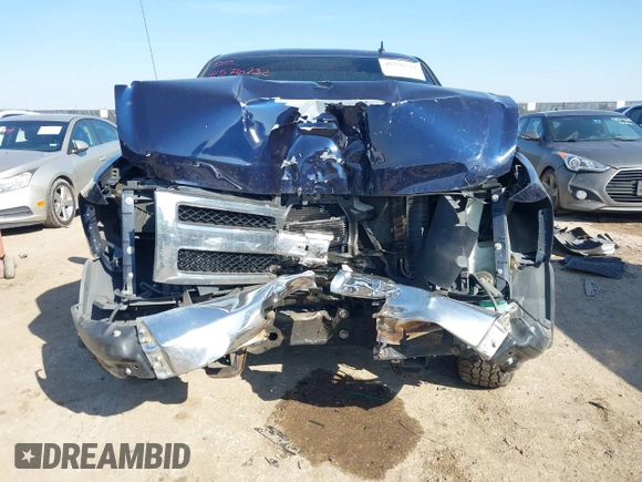 2010 Chevrolet Silverado 1500 LS with VIN 1GCSCREA5AZ134148, listed as a IAAI auction lot 41576732 with 211,421 mi miles. Bid and sale history available at carsss.com. Image 13.