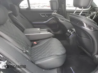 2021 Mercedes-Benz S 580 z VIN W1K6G7GB1MA042303, wystawiony jako Copart lot #45225205 z przebiegiem 25 028 mil mil oraz Czysty tytuł • Clean title. Historia ofert i sprzedaży dostępna na DreamBid. Obrazek 10.