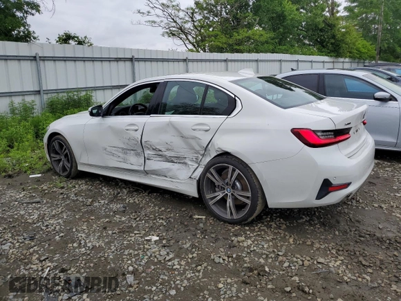 2019 BMW 3 Series 330i xDrive with VIN 3MW5R7J51K8B03027, listed as a Copart auction lot 57386065 with 55,688 mi miles and Salvage title. Bid and sale history available at DreamBid. Image 2.