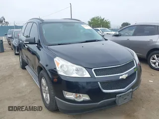 2012 Chevrolet Traverse 1LT z VIN 1GNKRGED1CJ167802, wystawiony jako IAAI lot #42368559 z przebiegiem 173 977 mil mil oraz . Historia ofert i sprzedaży dostępna na DreamBid. Obrazek 1.