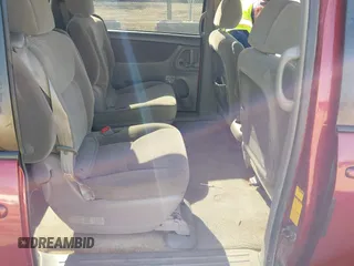 2006 Toyota Sienna CE with VIN 5TDZA23C76S449512, listed as a IAAI auction lot 41985883 with 211,501 mi miles. Bid and sale history available at carsss.com. Image 8.