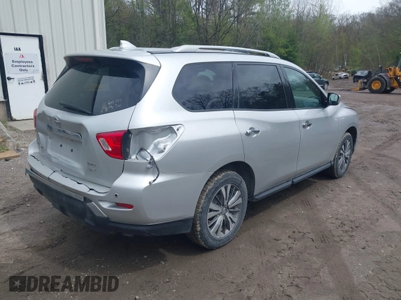 2019 Nissan Pathfinder S with VIN 5N1DR2MMXKC639984, listed as a IAAI auction lot 42173450 with 110,777 mi miles and . Bid and sale history available at DreamBid. Image 4.