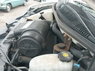 2007 Chevrolet City Express Cargo с VIN 1GCFG15ZX71236419, выставлен на аукционе IAAI как лот 40734333 с пробегом 234 948 миль миль и . История ставок и продаж доступна на DreamBid. Изображение 18.