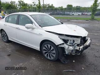 2015 Honda Accord Touring с VIN 1HGCR6F71FA012494, выставлен на аукционе IAAI как лот 42512438 с пробегом 96 698 миль миль и . История ставок и продаж доступна на DreamBid. Изображение 1.