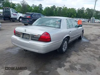 2008 Mercury Grand Marquis LS z VIN 2MEHM75V68X601123, wystawiony jako IAAI lot #42214809 z przebiegiem Nie podano mil oraz . Historia ofert i sprzedaży dostępna na DreamBid. Obrazek 4.