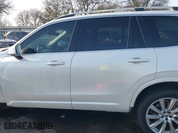2016 Volvo XC90 Momentum with VIN YV4102XK4G1059299, listed as a IAAI auction lot 41749794 with 76,439 mi miles and . Bid and sale history available at DreamBid. Image 15.