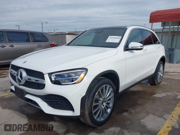 2022 Mercedes-Benz GLC with VIN W1N0G8EB6NG078133, listed as a IAAI auction lot 41448660 with 31,695 mi miles. Bid and sale history available at carsss.com. Image 17.