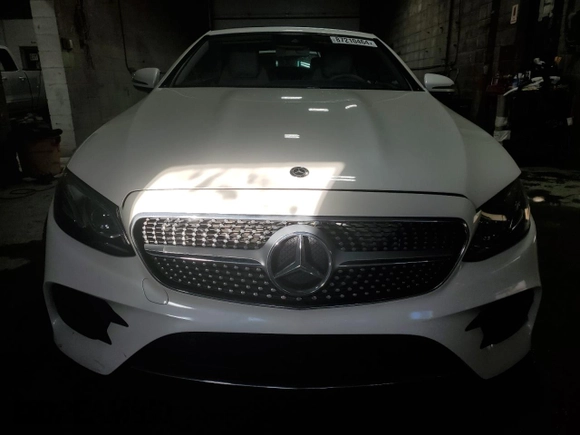 2018 Mercedes-Benz E-Class E 400 with VIN WDD1K6GB8JF039576, listed as a Copart auction lot 87210464 with 20,003 mi miles and Salvage Title. Bid and sale history available at carsss.com. Image 5.