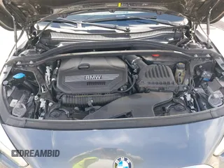 2021 BMW 2 Series 228i xDrive z VIN WBA73AK01M7G52079, wystawiony jako IAAI lot #41633040 z przebiegiem 41 108 mil mil oraz . Historia ofert i sprzedaży dostępna na DreamBid. Obrazek 10.
