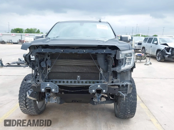 2019 GMC Sierra 1500 SLT z VIN 1GTU9DED3KZ118083, wystawiony jako IAAI lot #42056860 z przebiegiem 86 875 mil mil oraz . Historia ofert i sprzedaży dostępna na DreamBid. Obrazek 13.