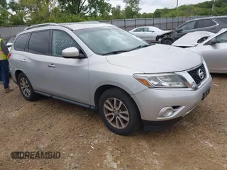 2016 Nissan Pathfinder SL с VIN 5N1AR2MM0GC617440, выставлен на аукционе IAAI как лот 42336909 с пробегом 240 484 миль миль и . История ставок и продаж доступна на DreamBid. Изображение 1.