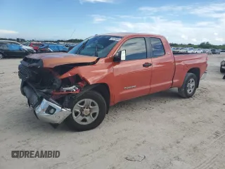 2018 Toyota Tundra 2WD SR with VIN 5TFRM5F16JX126266, listed as a Copart auction lot 74276684 with 260,194 mi miles and Non Repairable. Bid and sale history available at carsss.com. Image 1.