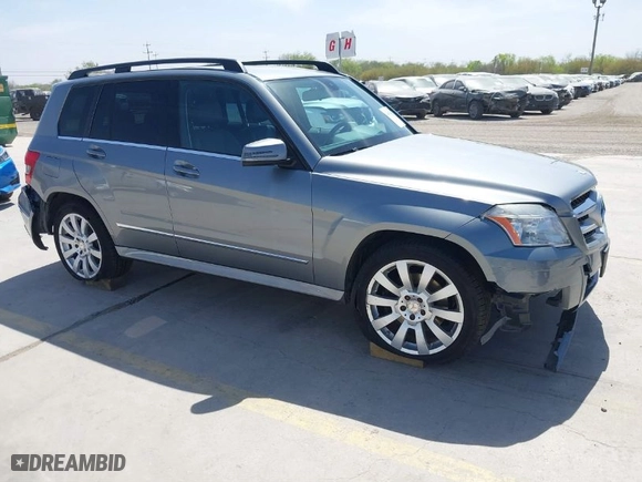 2011 Mercedes-Benz GLK-Class GLK 350 with VIN WDCGG5GB5BF598255, listed as a IAAI auction lot 41803467 with 104,264 mi miles. Bid and sale history available at carsss.com. Image 1.