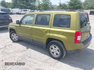 2012 Jeep Patriot Sport with VIN 1C4NJPBA2CD555093, listed as a IAAI auction lot 42584453 with 131,453 mi miles and . Bid and sale history available at DreamBid. Image 1.